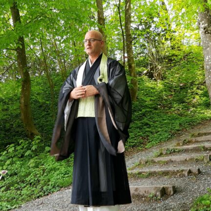 Abdankungsredner für die Beerdigung - Chur - Zen Meister Reding
