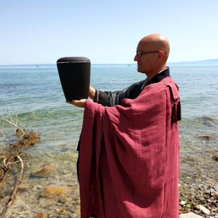 Trauerbegleitung mit Zen Meister - Vater Reding