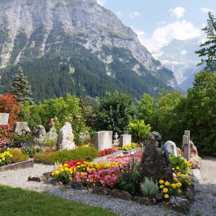 Grindelwald - Beerdigung und Abschiedsfeier bei Eiger, Mönch & Jungfrau