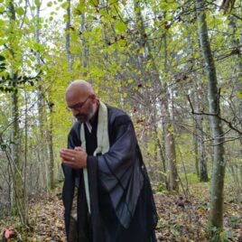 Zen Mönch - Vater Reding als Trauerredner für die Abdankungsfeier