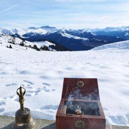 Asche verstreuen auf dem Berg - Abschiedsredner und Trauerredner - Zen Meister Vater Reding