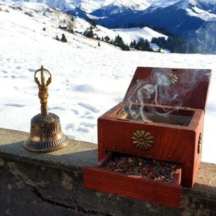 Asche verstreuen auf dem Berg - Abschiedsredner und Trauerredner - Zen Meister Vater Reding