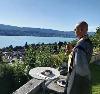 Zürich Trauerredner Abt Reding Zürichsee
